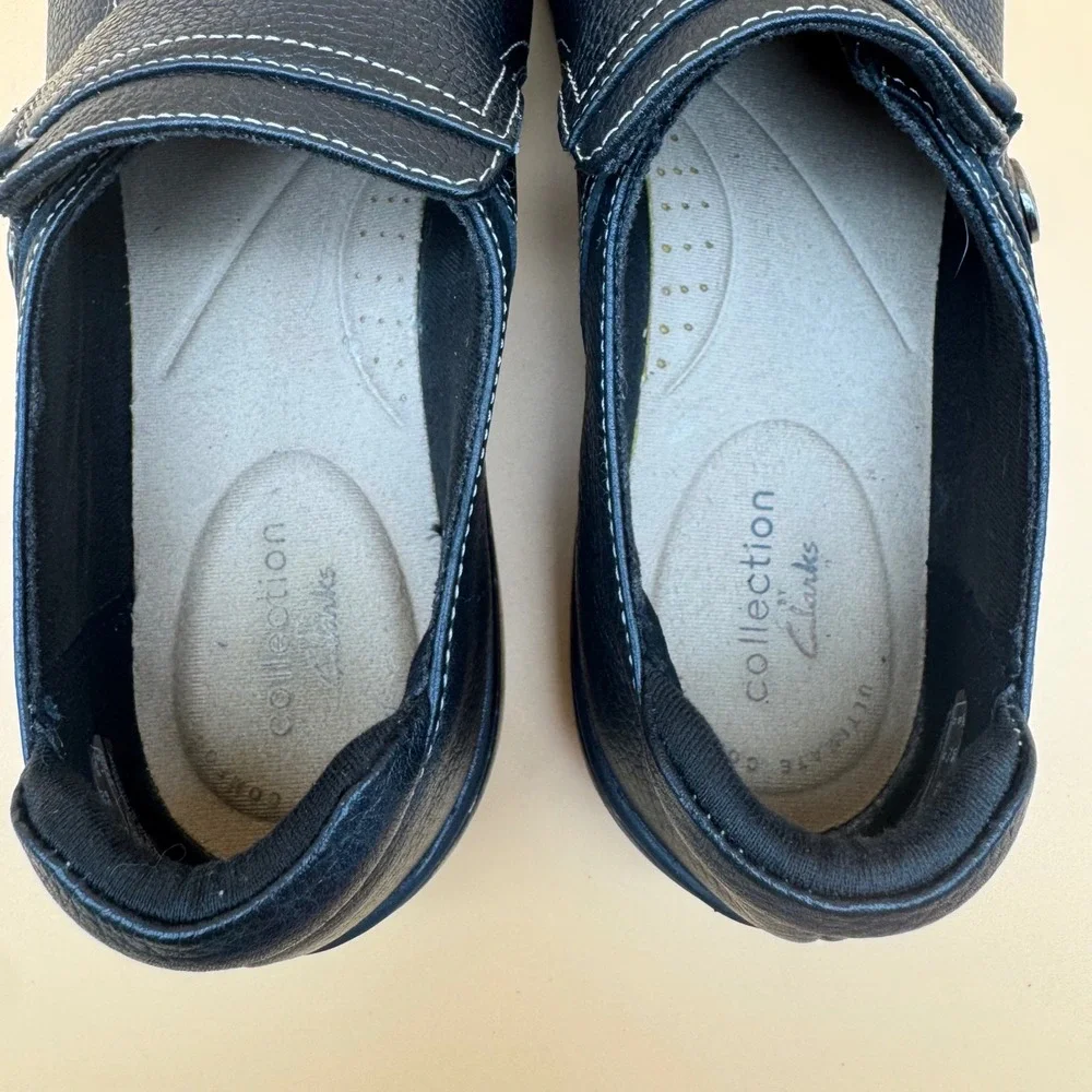 Clarks Women's Cora Poppy Black Leather Slip On Loafers Comfort Size 7.5 M (014)